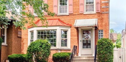 6816 W Dickens Avenue, Chicago