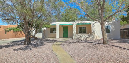 1514 Vassar Drive NE, Albuquerque