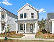 686 Blueway Avenue, Summerville image