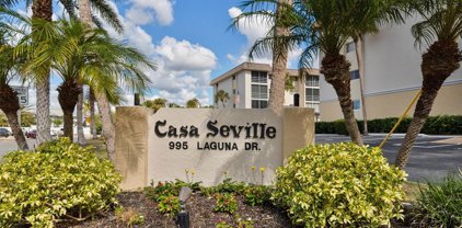 995 Laguna Drive Unit 107, Venice