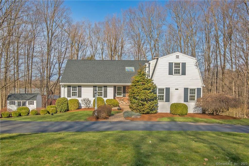 6 Suncrest Drive, Somers, 06071