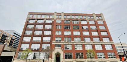 333 S Desplaines Street Unit #614, Chicago