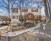 9 Ravine Drive, Hastings-On-Hudson image