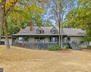 7476 Stoney Hill Ln, The Plains image