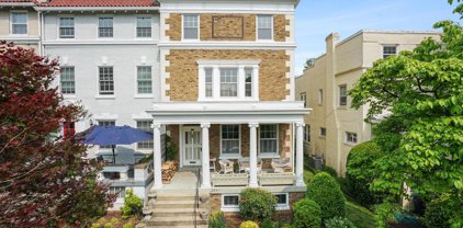 2851 29th St Nw, Washington