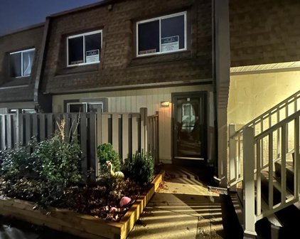 3893 Manzanita Pl Unit #D, Alexandria