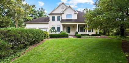 9 Kittansett Ct, Montgomery Twp.