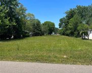 2911 Dashwood, Troy image