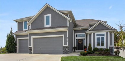5700 Thousand Oaks Drive, Parkville