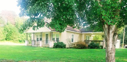 574 Duke Whittaker Road, Mocksville