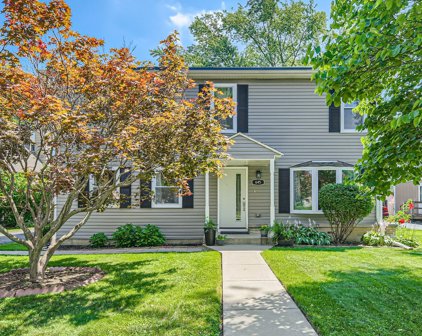 645 N Vista Avenue, Lombard