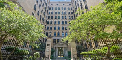 559 W Surf Street Unit #405, Chicago