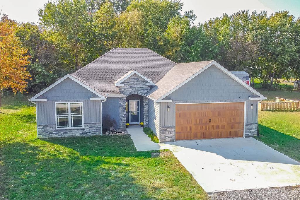 236 SE 141st Road, Warrensburg, 64093