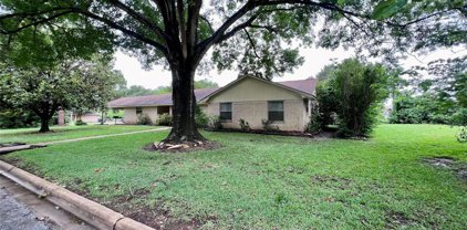 2008 Lee Street, Brenham