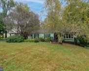 416 Windover  Nw Avenue NW, Vienna image