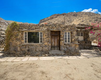 2501 S Araby Drive, Palm Springs