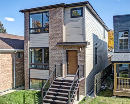 5319 N Nagle Avenue, Chicago