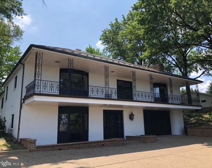 504 Indiana Ave, Lemoyne