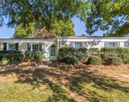 102 Elm Street, King image