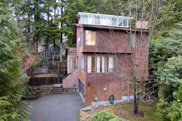 1045 Blue Grouse Way, North Vancouver image
