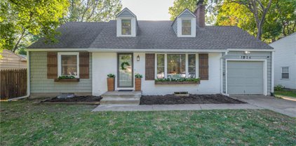7224 Cherokee Drive, Prairie Village