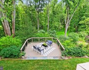 9830 Meadow Valley   Drive, Vienna image