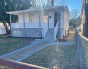 3305 E St Se, Washington image