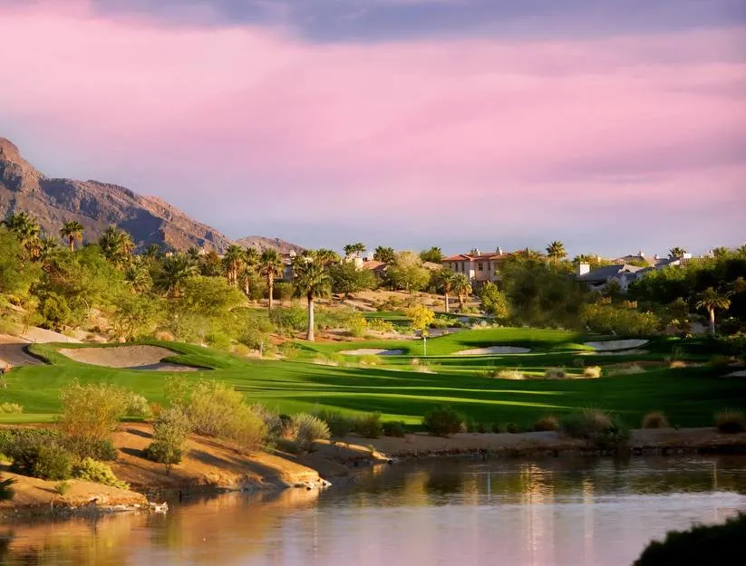 Find a Red Rock Country Club home and enjoy resort living.
