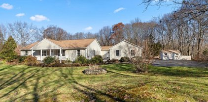 152 Indian Hill St, West Newbury