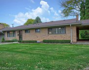 126 E Hickory Grove, Bloomfield Hills image