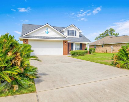 8957 Shoenight Circle, Foley