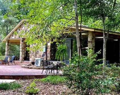22827 Edward Lane, Tomball