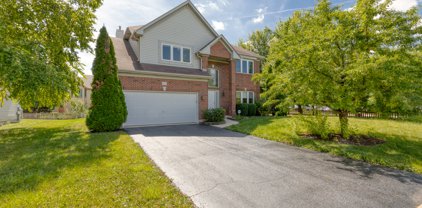 950 Campbell Drive, Naperville