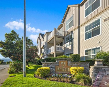 23420 SE Black Nugget Road Unit #C201, Issaquah
