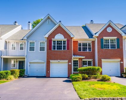 105 Springhouse Dr, Readington Twp.