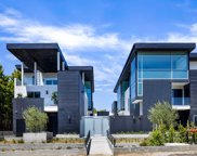 1011 N Crescent Heights Blvd, West Hollywood image