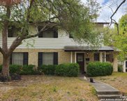 110 Wildrose Ave, San Antonio image