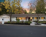 2 Charles Hill Rd, Orinda image