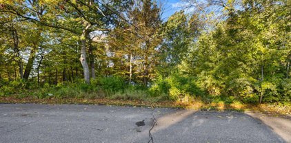 2920 Troy Lane N, Plymouth