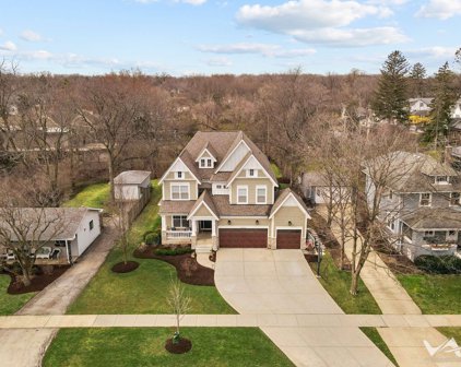 5306 Carpenter Street, Downers Grove