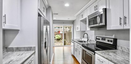 2352 Southgate   Square, Reston