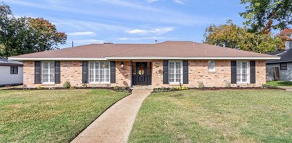 5201 Lake Arrowhead  Drive, Waco
