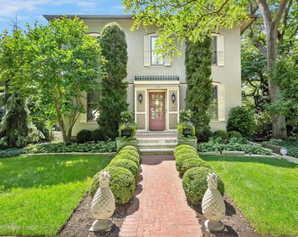 108 S Adams Street, Hinsdale