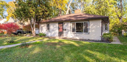 37 18th Avenue N, Hopkins