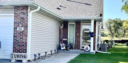 701 Carlton Drive, Lincoln