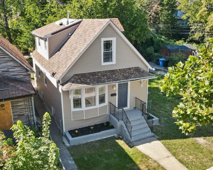 17 E 120Th Street, Chicago