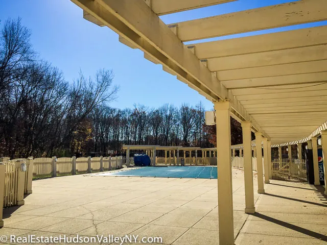 Hunters Glen Condos in Carmel NY