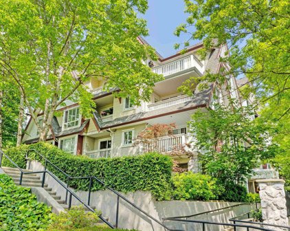 6833 Village Green Unit 204, Burnaby