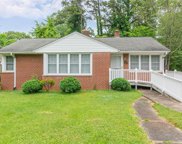 708 Greenway Drive, Lexington image