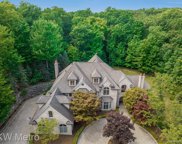 1553 Scenic Hollow, Rochester Hills image